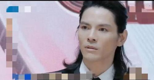 为吃瓜进娱乐圈,她意外踏入娱乐圈,开启璀璨星途 第2张 为吃瓜进娱乐圈,她意外踏入娱乐圈,开启璀璨星途 第2张